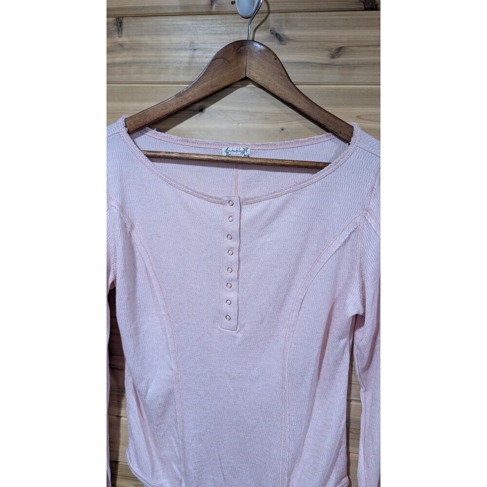 Free‎ People Bodysuit Womens Large Light Pink Henley Long Sleeve - Picture 2 of 9